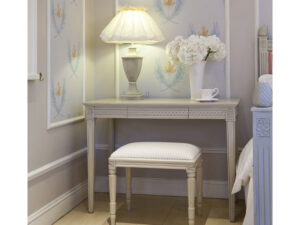 Gustavian Dressing Table in Chalk Grey