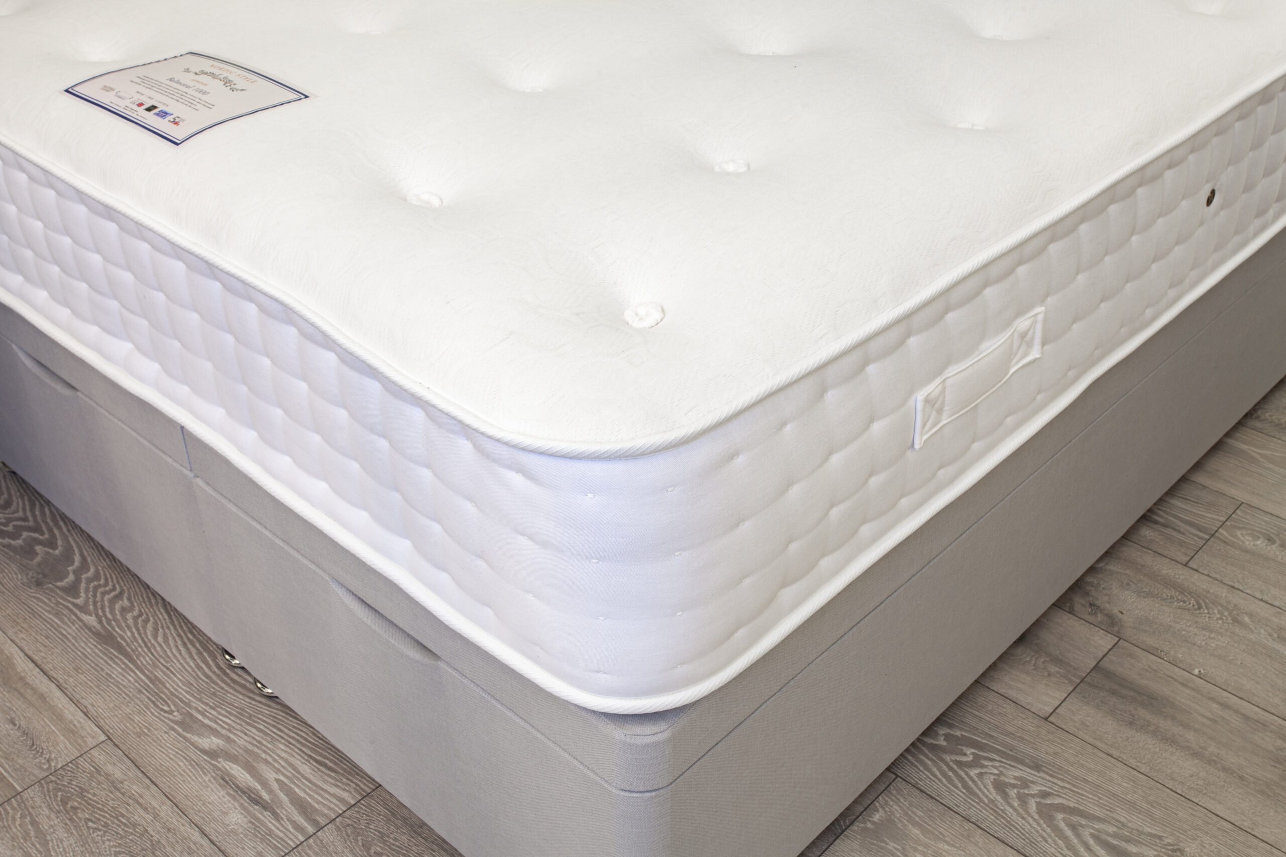 Double Balmoral 1000 Pocket Sprung Mattress
