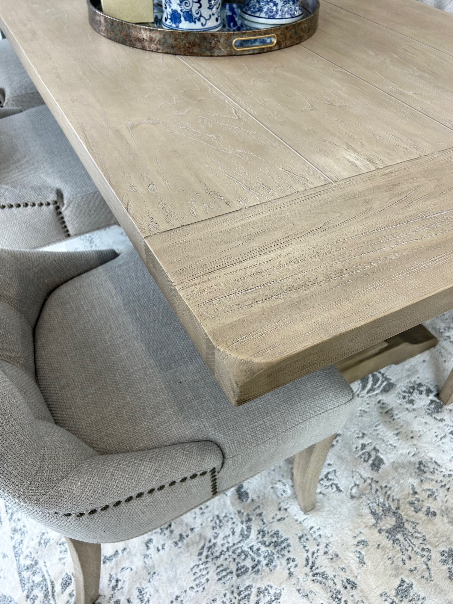 halland dining edge