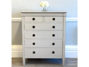 Gustavian Chest of 2 over 4 Drawers in Chalk Grey