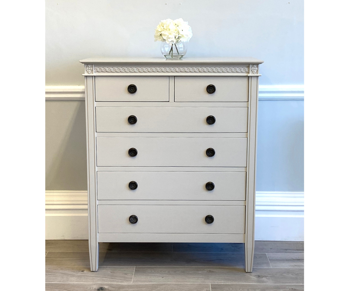 Gustavian Chest of 2 over 4 Drawers in Chalk Grey