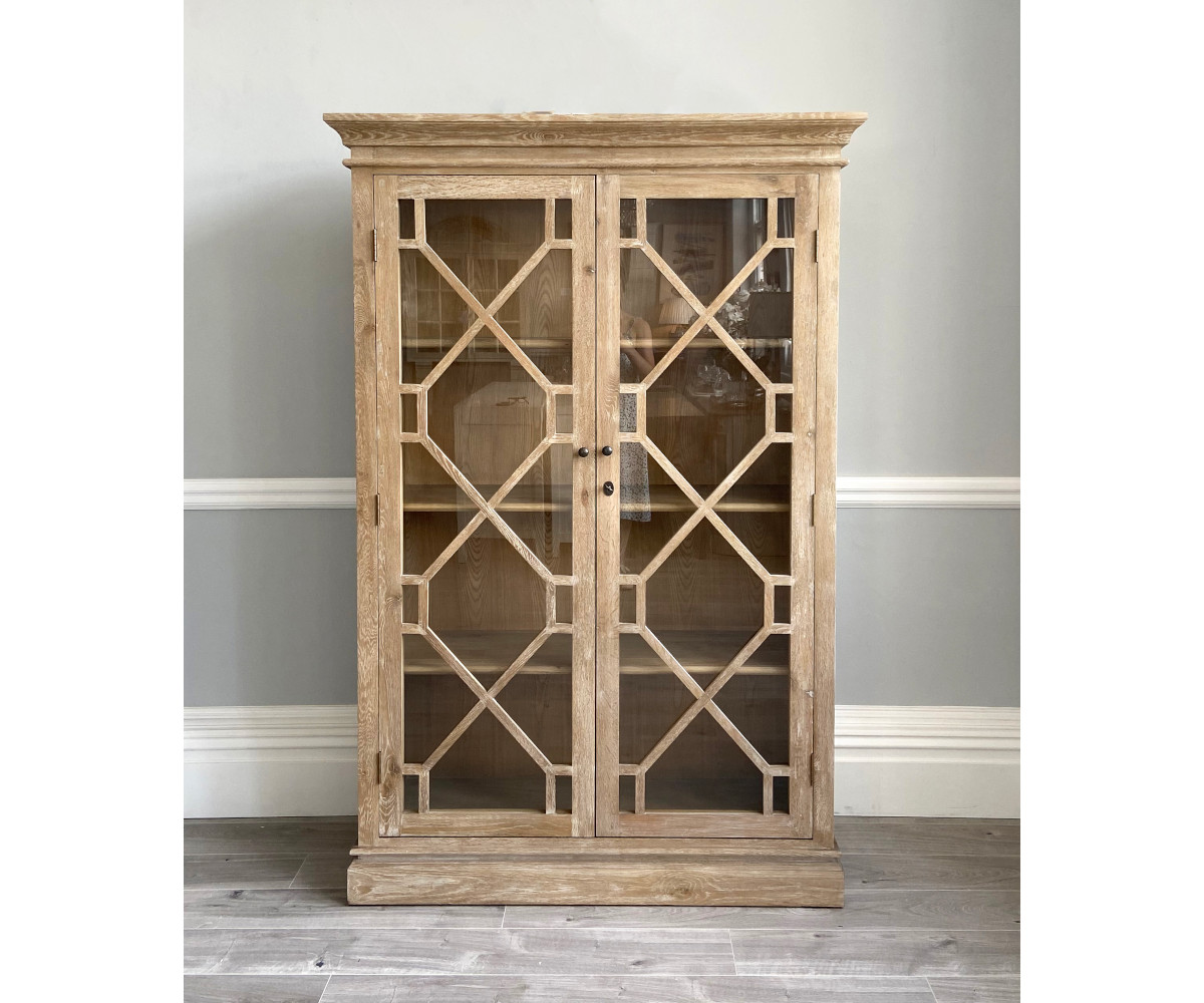 Vermont 2 Door Oak Low Display Cabinet