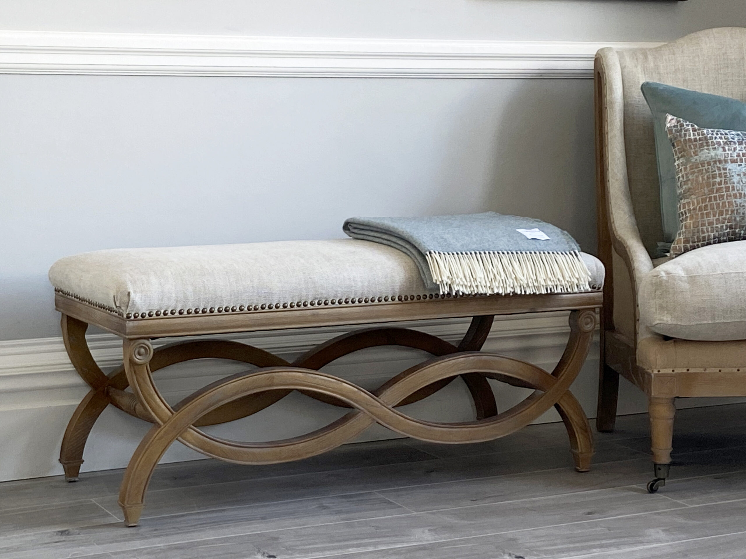 Ebba Bench Stool in Linen