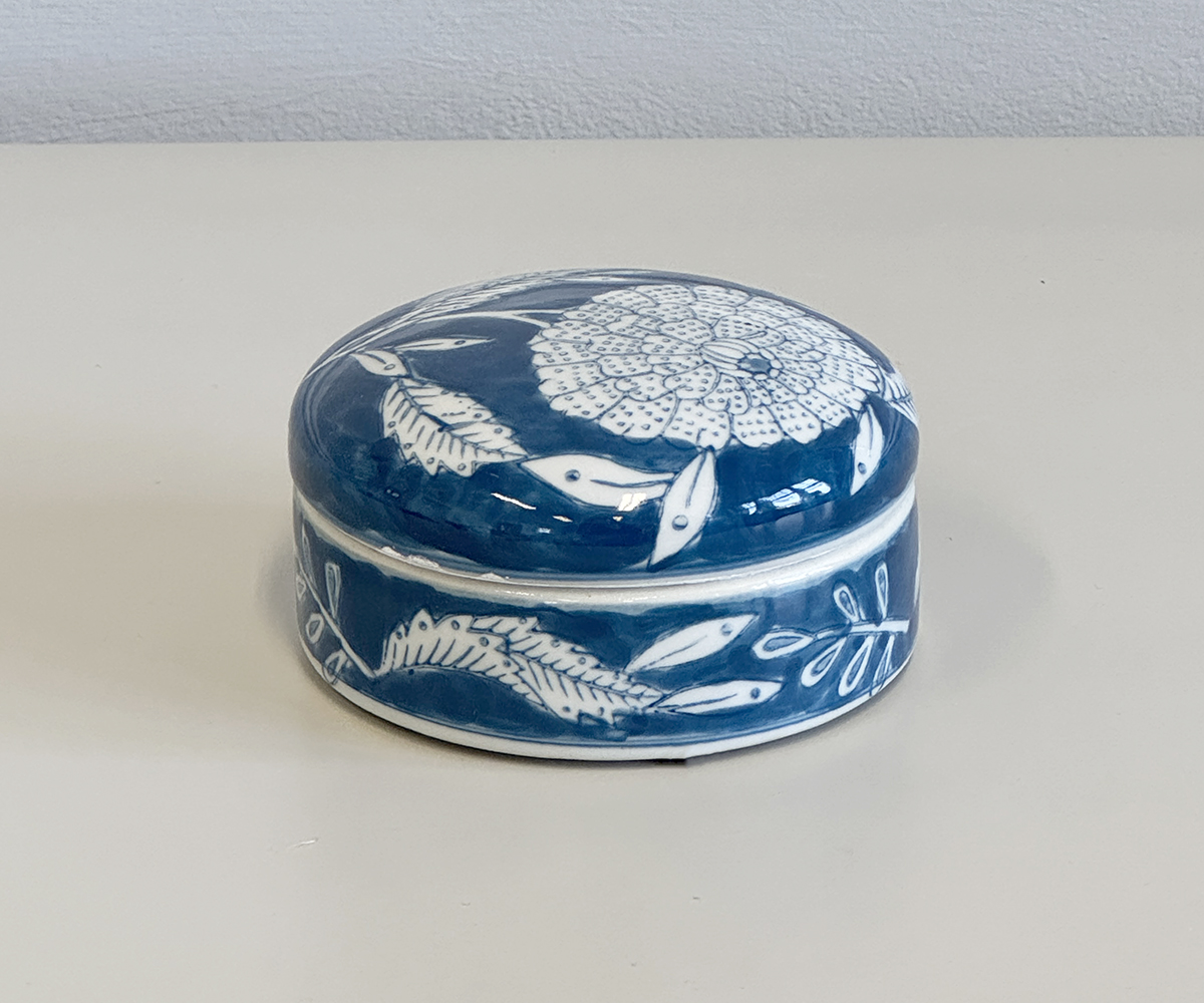 Jasmine Trinket Pot
