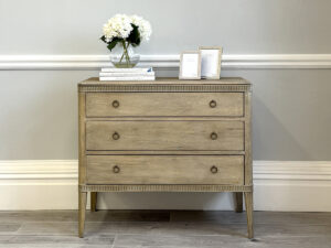 Gustavian Oak 3 Drawer Chest