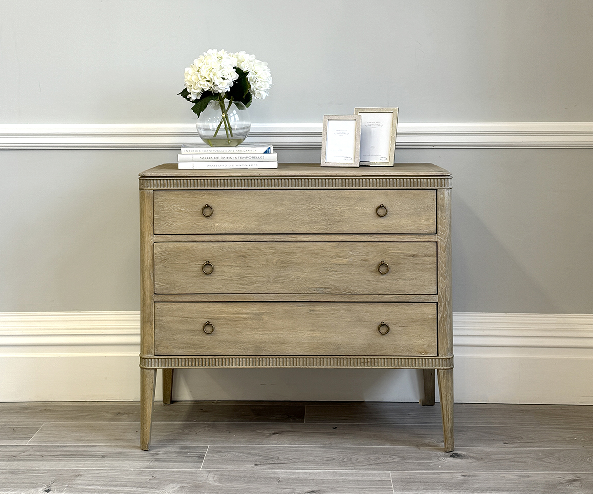 Gustavian Oak 3 Drawer Chest