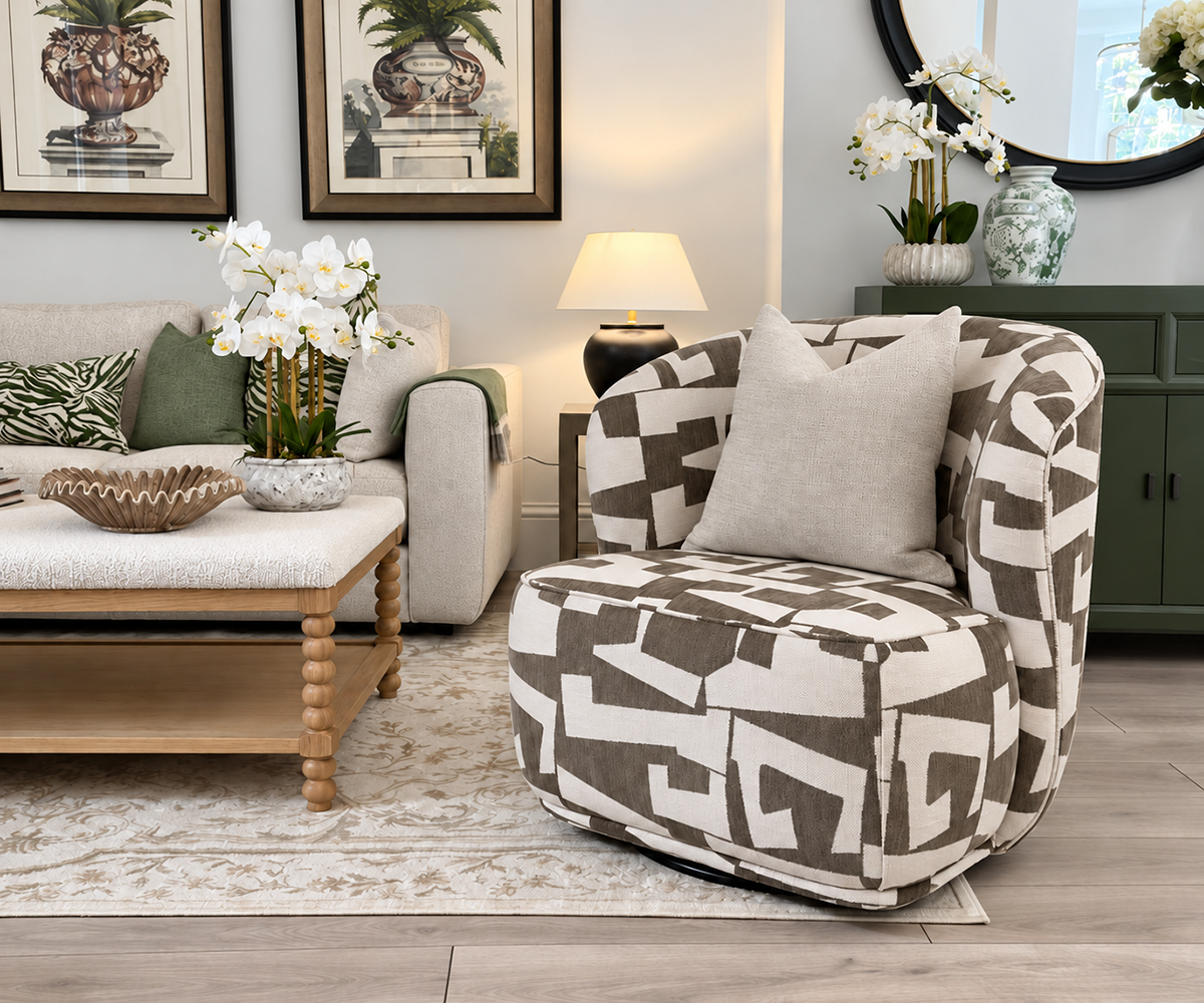 Clara Swivel Chair in Pablo Moss