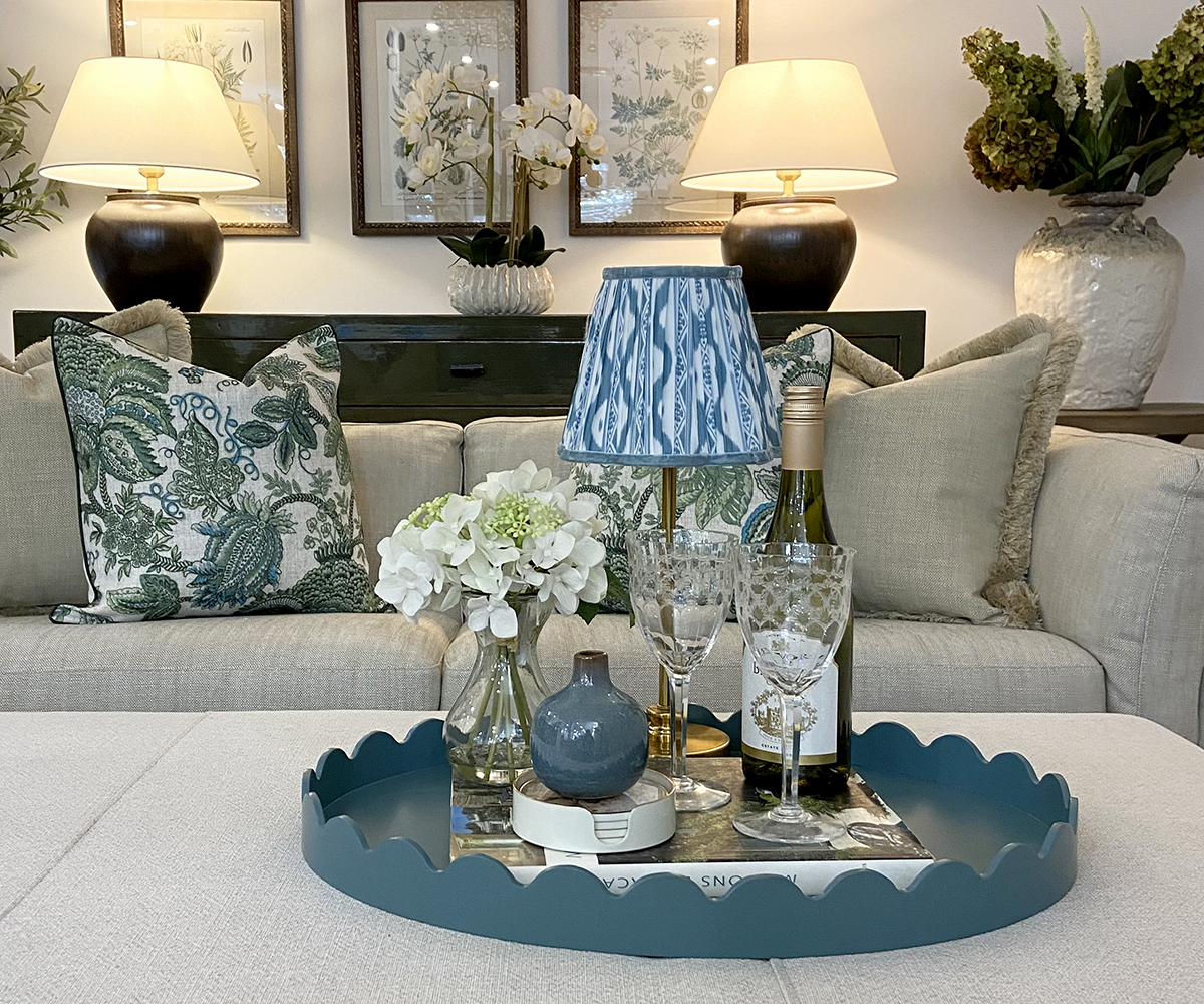 Oval Wave Tray in Coastal Blue
