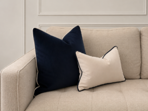 Cushion - Cuddles Oyster 30x45cm