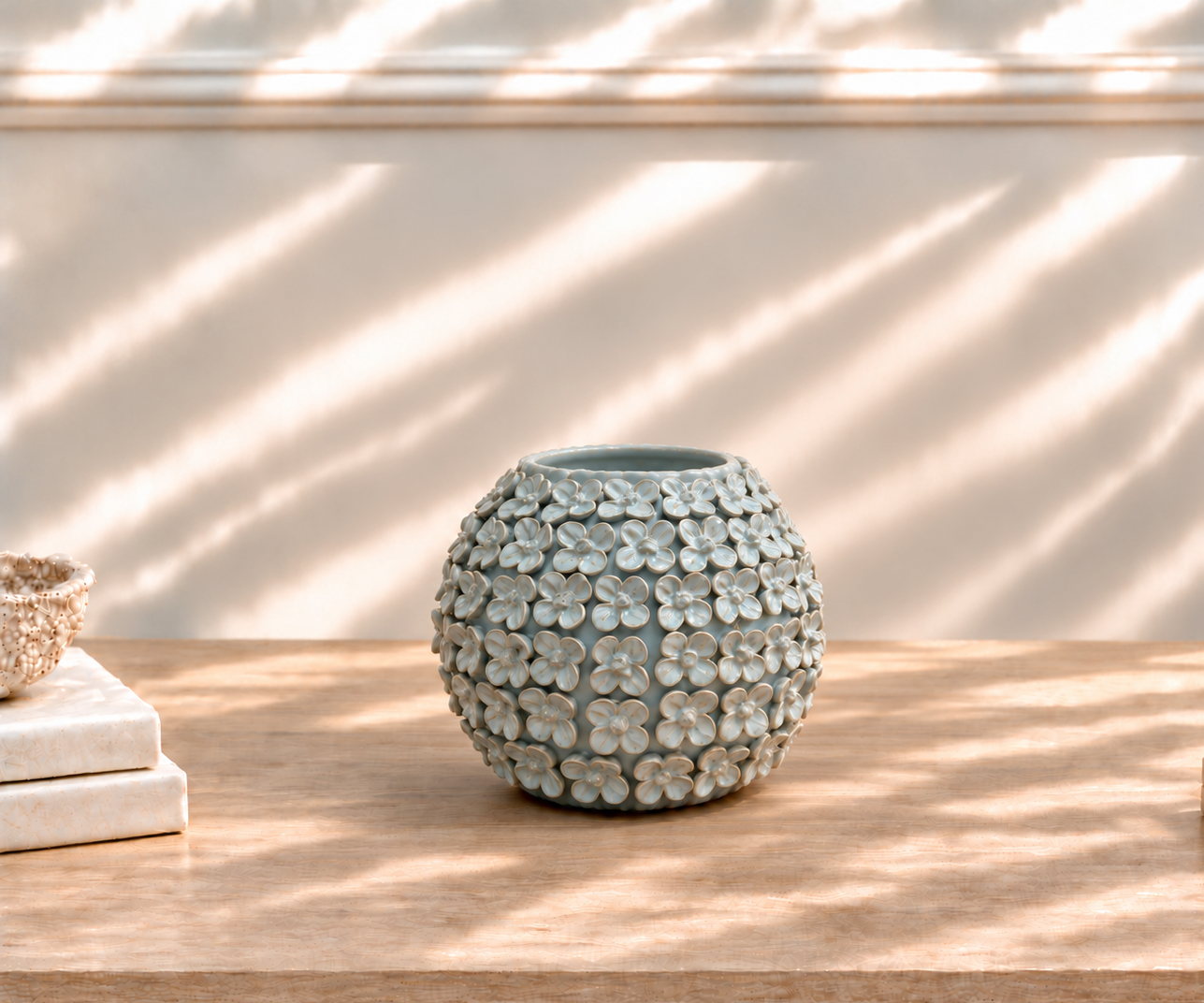 Small Daisy Vase
